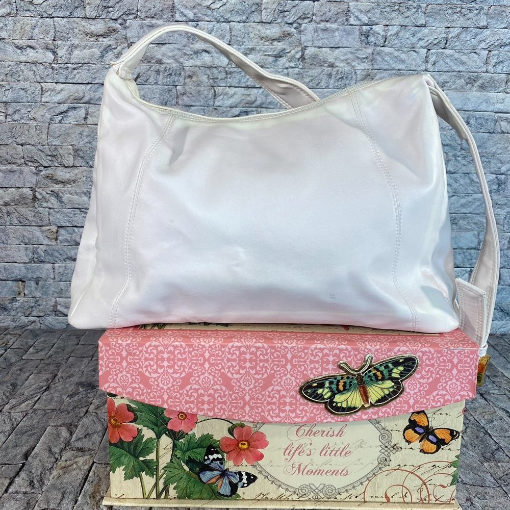 Tempo Shoulder Bag - Picture 6 of 12